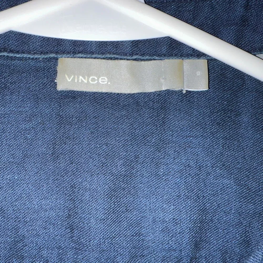 Vince Chambray Button Down Shirt - Picture 5 of 5